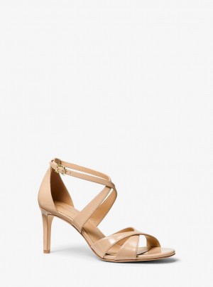 Michael Kors Kinsley Faux Patent Leather Sandal Sandalen Damen Hellrosa | ZW7162583