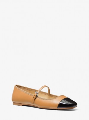 Michael Kors Mae Leather Ballet Flat Flache Schuhe Damen Pale Peanut | VZ1280594